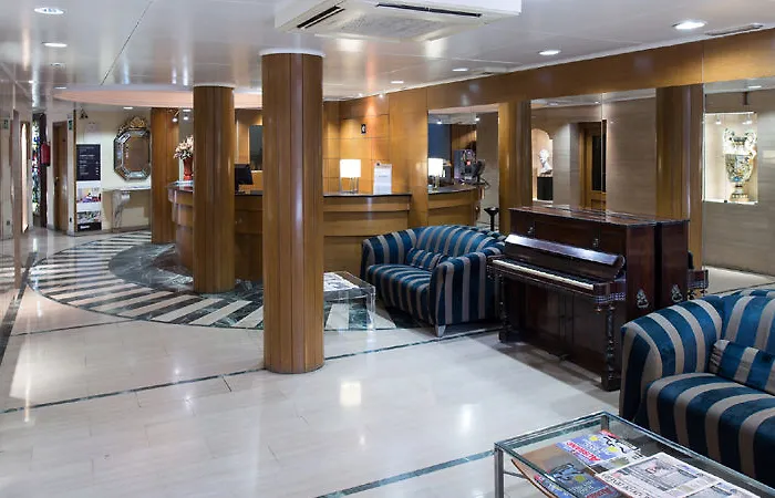 Hotel Catalonia Roma Barcelona