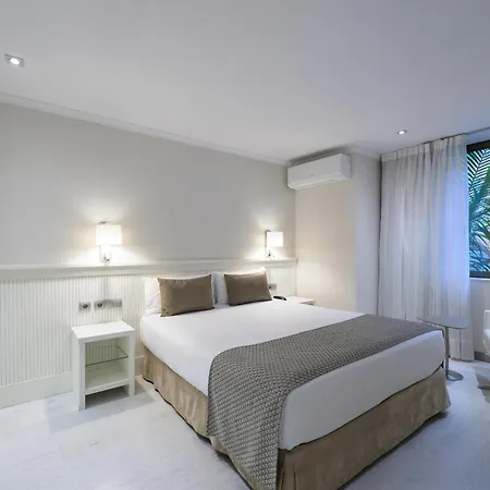 Catalonia Roma 3* Barcellona