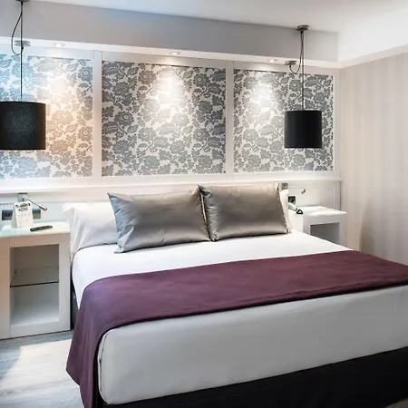 Catalonia Roma Hotel